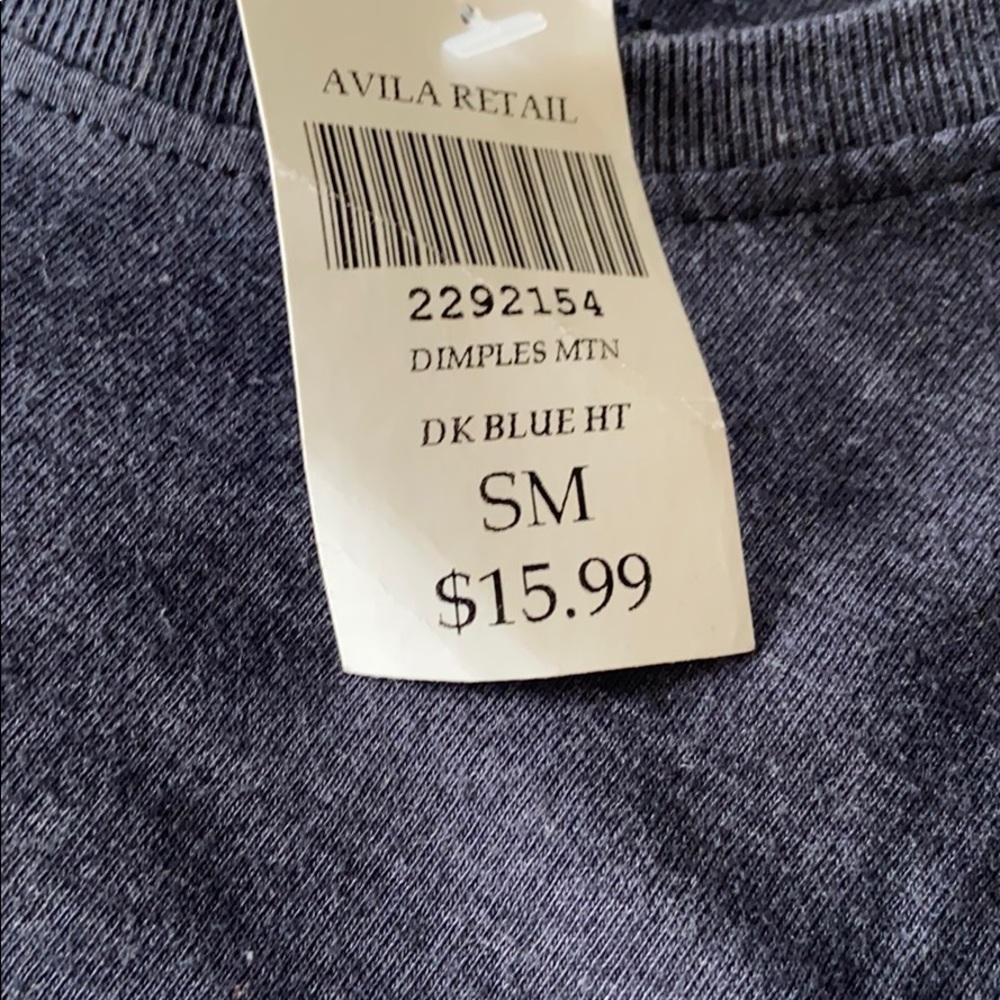 Cute shirt - Picture 2 of 3